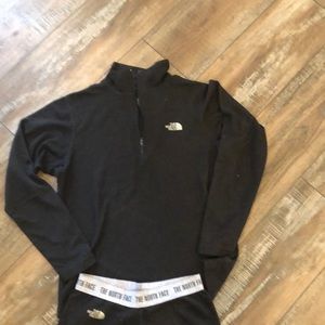 The North Face Base Layer / Long Underwear Top and Bottoms black women’s size S